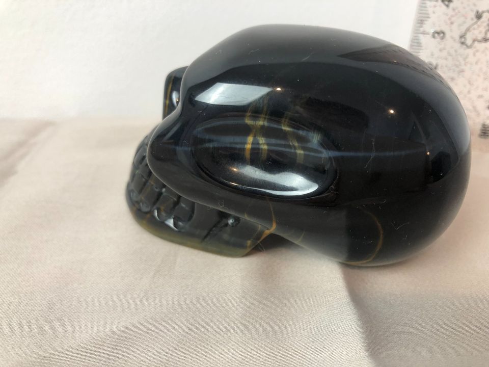 Blue Tigers Eye carved skill 285g 4cm tall - Image 2