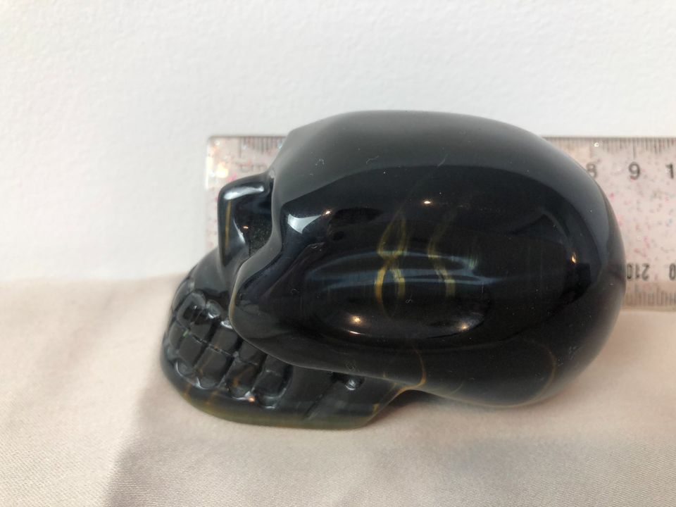 Blue Tigers Eye carved skill 285g 4cm tall - Image 5