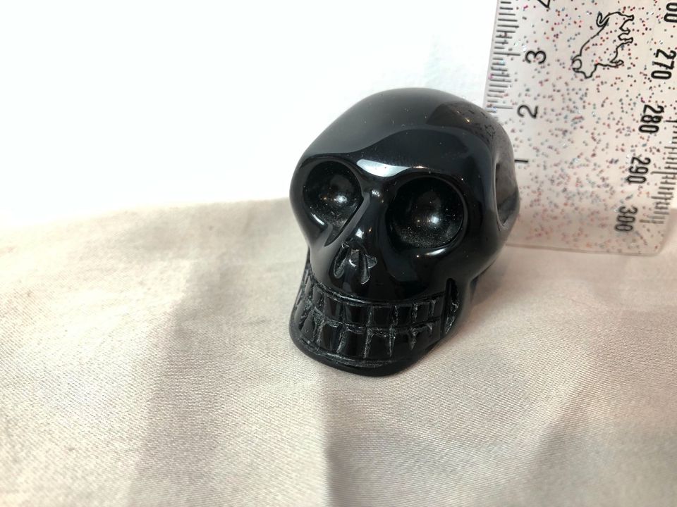 Small black obsidian carved skull 77g 2cm tall